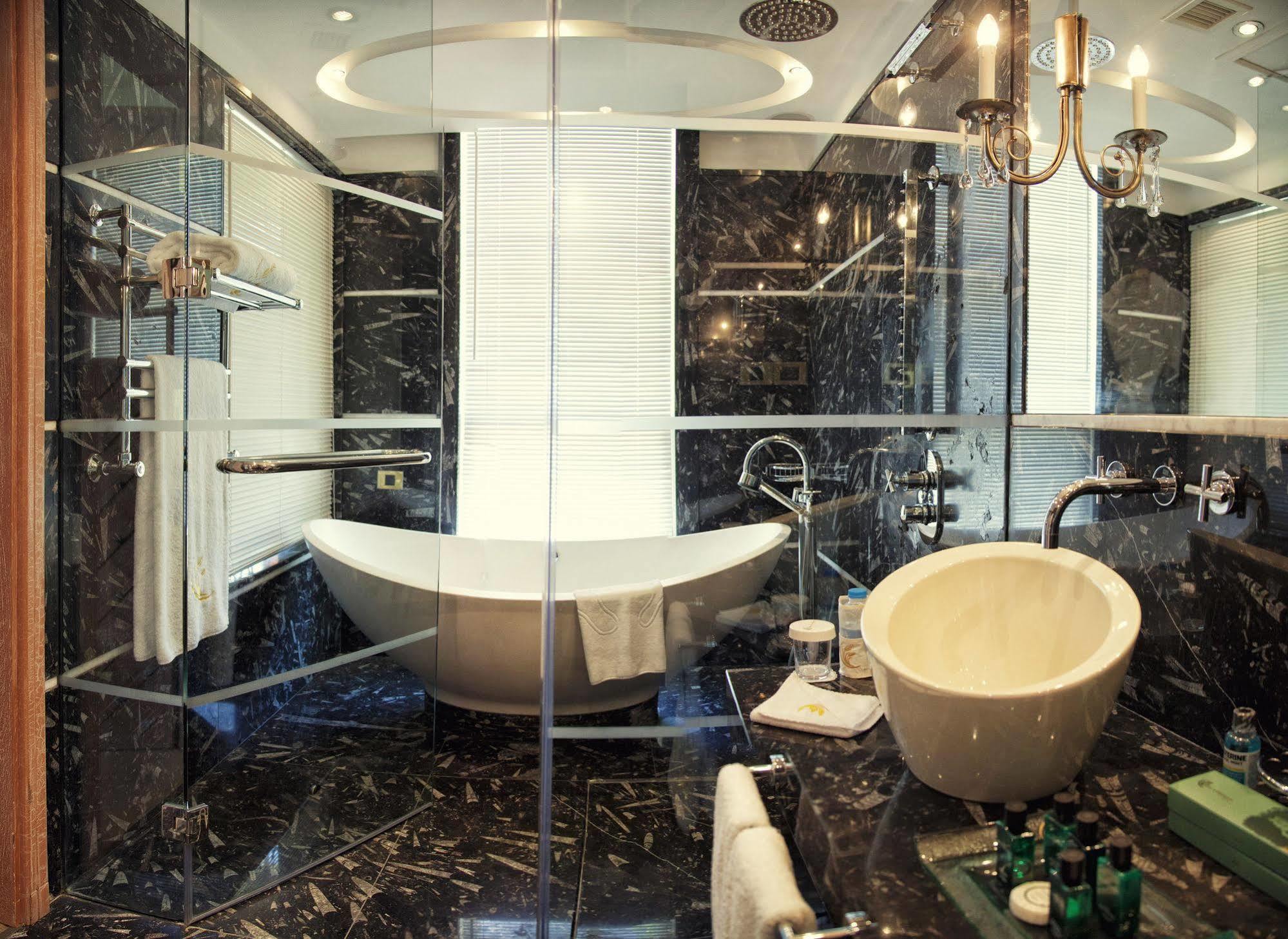 Hotel Les Ottomans Bosphorus - Special Category 伊斯坦布尔 外观 照片